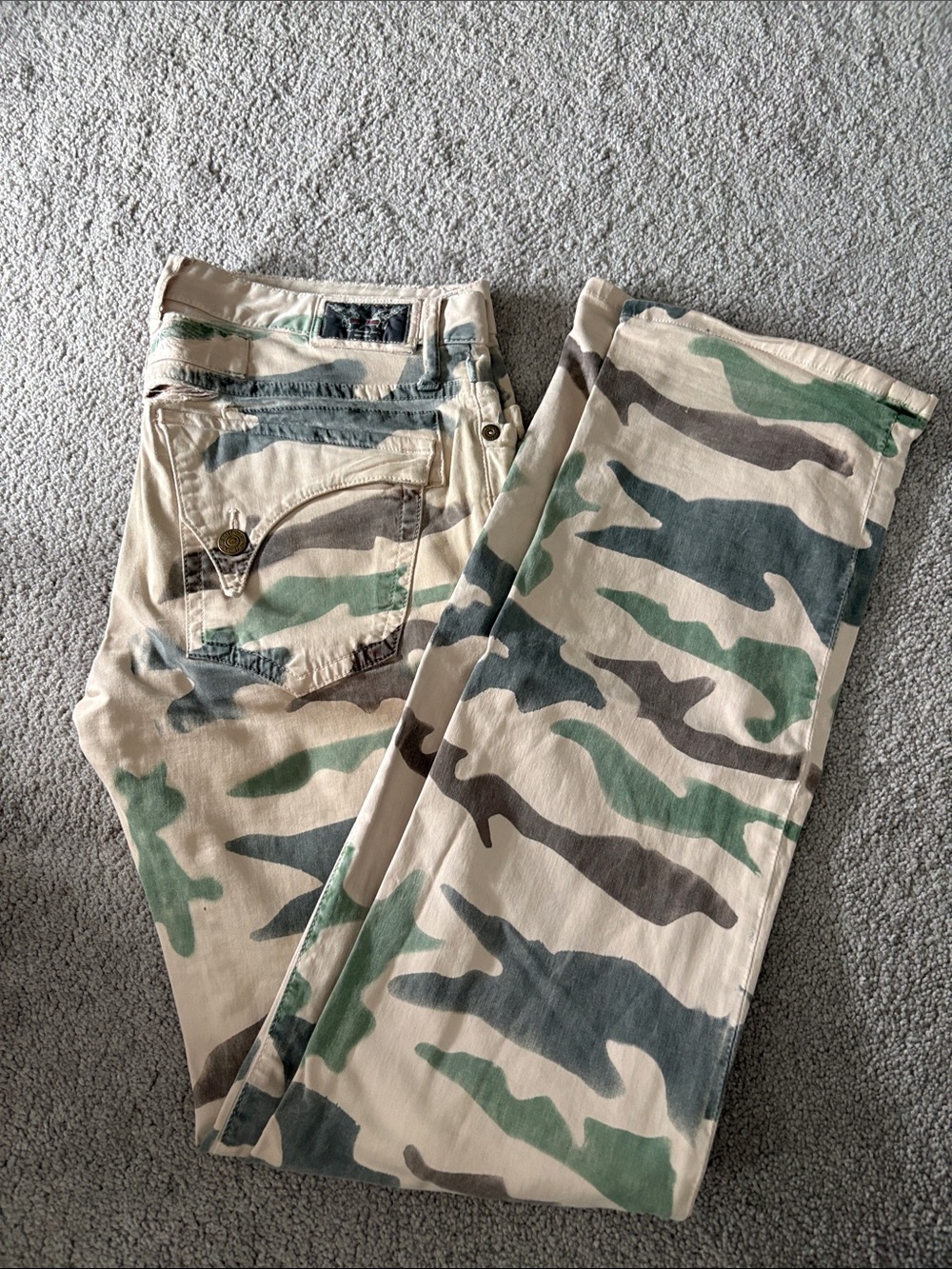 Robins jean’s Men’s Straight Camo Jeans in Cream, Green, Gray